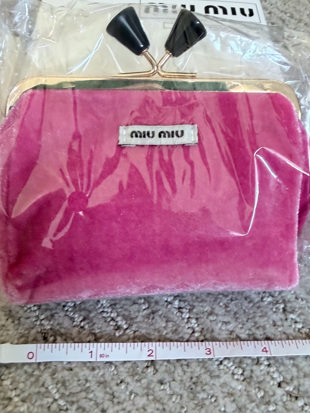 NEW Miu Miu Pink Velvet Kiss Lock Pouch | Authentic GWP